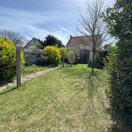 Prázdninový dům Les Saujes, Maison 7 Pers, Jardin Plein Sud, Parking, *
